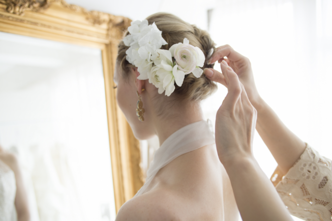 wedding hairdressing How to Become a Bridal Stylist - 7