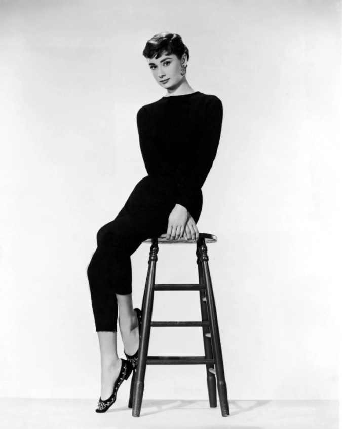 Audrey-Hepburn-look-675x846 20 Hollywood Actresses Who Changed Fashion Forever