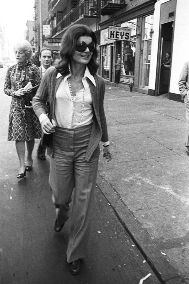 Jacqueline Kennedy2 20 Hollywood Actresses Who Changed Fashion Forever - 26