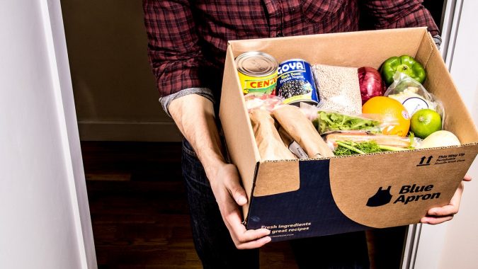 4 Great Gift Ideas for an Expectant Mother 5 Purchase a subscription to a meal kit service 4 Great Gift Ideas for an Expectant Mother - 5