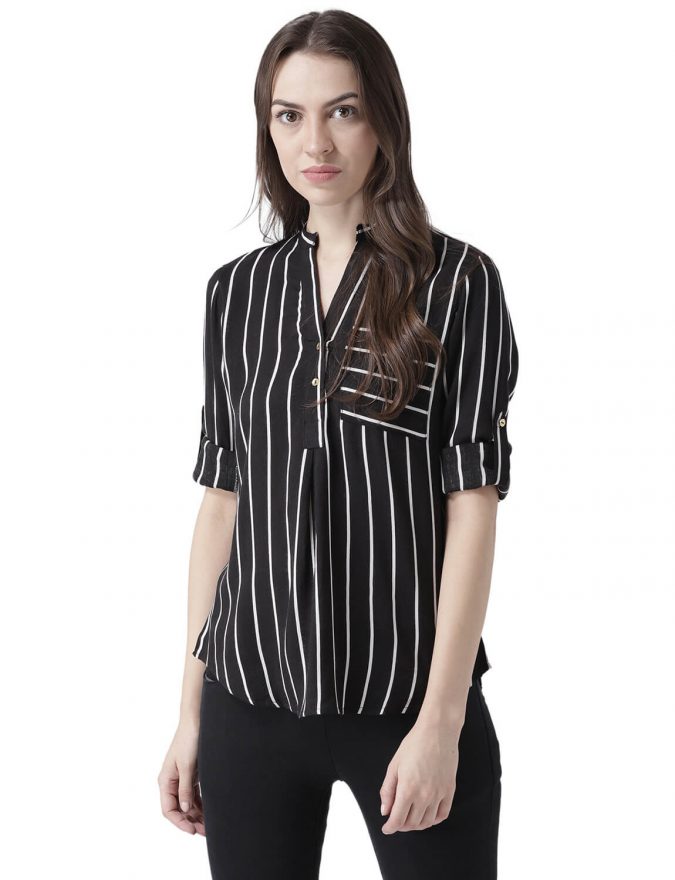 women outfit Black striped shirt 20 Must-Have Wardrobe Pieces Every Woman Over 40 Needs - 29