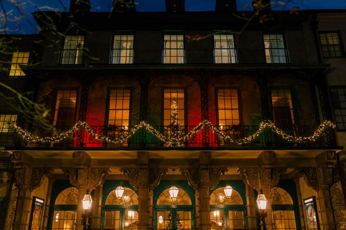 Top 10 Fairytale Christmas Places for Couples 17 Christmas in Charleston Top 10 Fairytale Christmas Places for Couples - 17