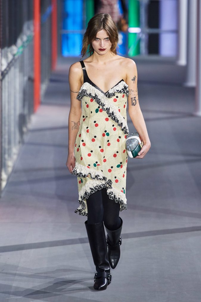 Fall-Winter-fashion-2020-camisole-dress-Louis-Vuitton-675x1013 60+ Retro Fashion Designs of Fall/Winter 2020 Inspired by the 80s and 90s