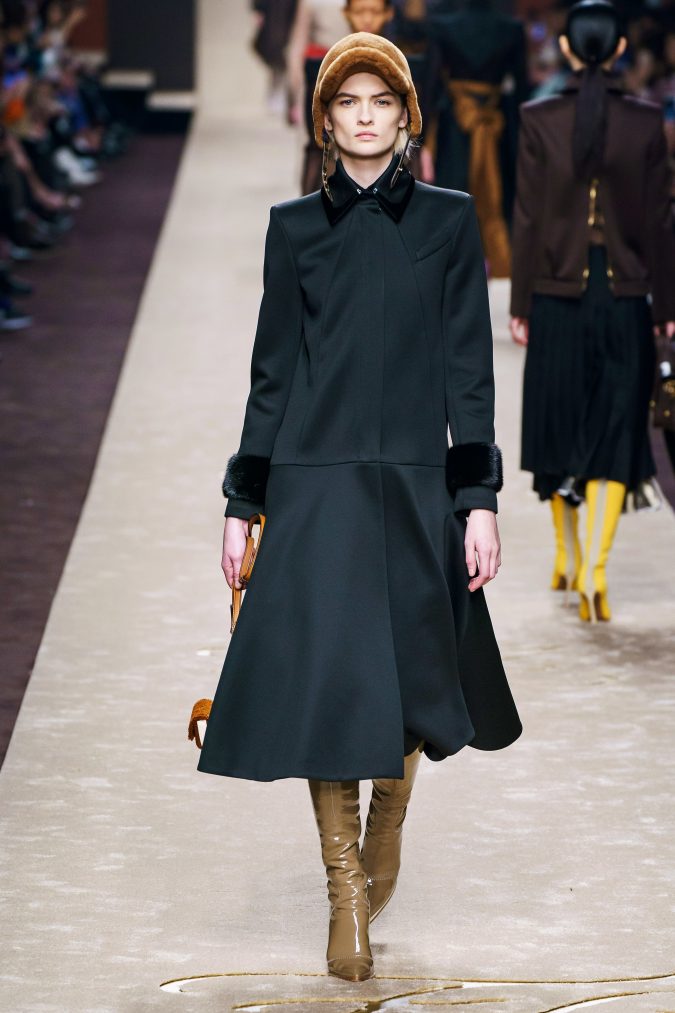 Fall fashion 2019 drop waist dress Fendi Top 10 Elegant Women’s Hat Trends For Winter - 5