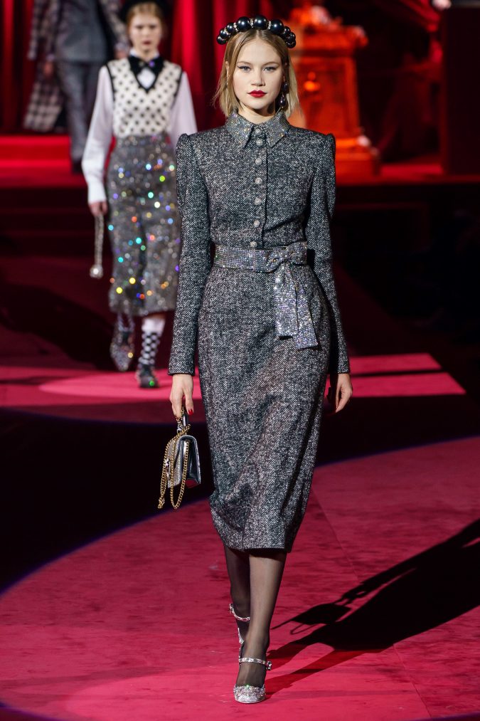 Fall-fashion-2019-tweed-dress-Dolce-Gabbana-675x1013 45+ Elegant Work Outfit Ideas for Fall and Winter 2020