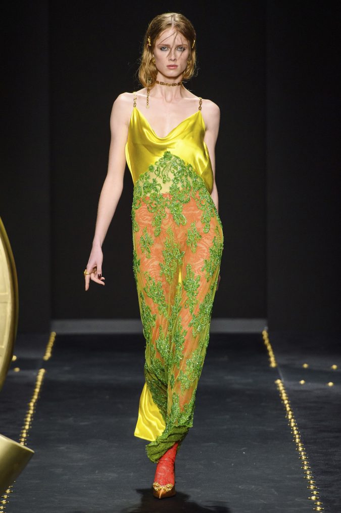 Fall winter fashion 2020 neon dress versace 60+ Retro Fashion Designs of Fall/Winter Inspired by the 80s and 90s - 23