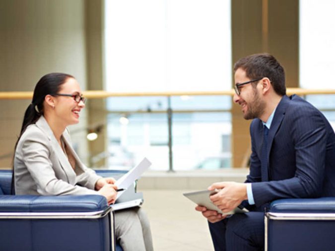 employee discussion 4 Mistakes to Avoid When Onboarding New Employees - 10