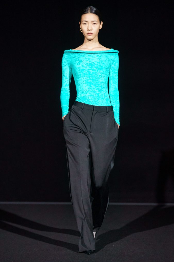 10 Fall/Winter Retro Fashion Trends for the 70s Nostalgics 34 fall fashion 2019 pants and fitted top 10 Fall/Winter Retro Fashion Trends for the 70s Nostalgics - 34