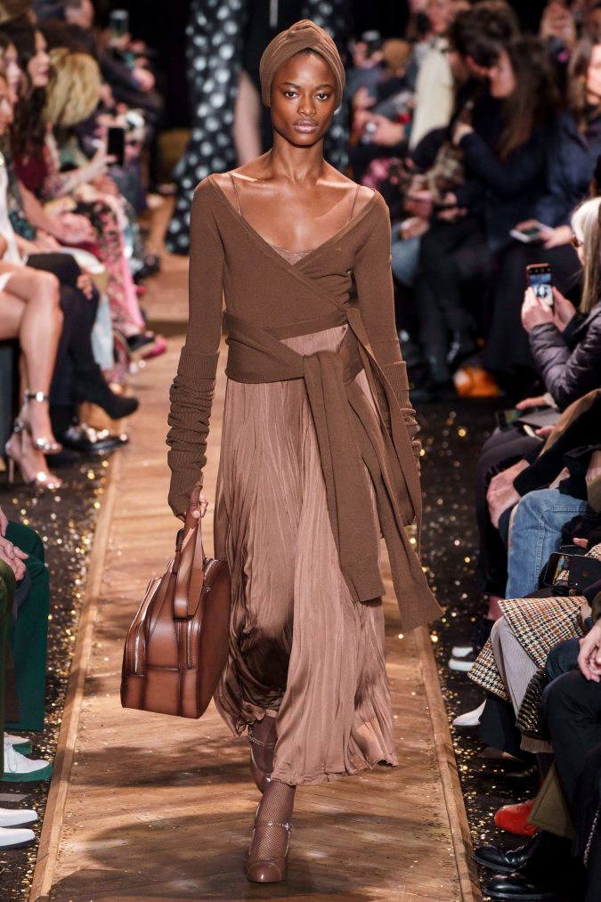 fall fashion 2019 pleated dress Michael Kors 45+ Elegant Work Outfit Ideas for Fall and Winter - 25