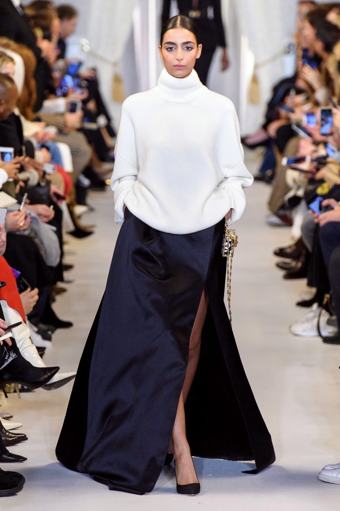 fall-winter-fashion-2019-maxi-slited-skirt-turtleneck-Brandon-Maxwell-675x1013 45+ Elegant Work Outfit Ideas for Fall and Winter 2020