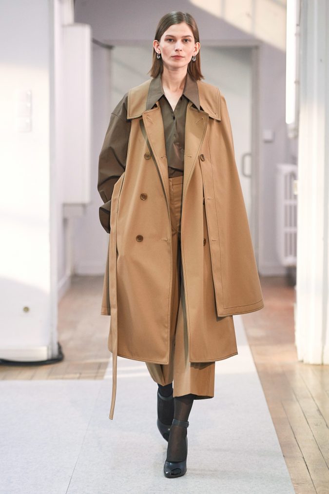 fall winter fashion 2020 cape Lemaire 90 Fall/Winter Fashion Ideas for a Perfect Combination of Vintage and Modern - 57