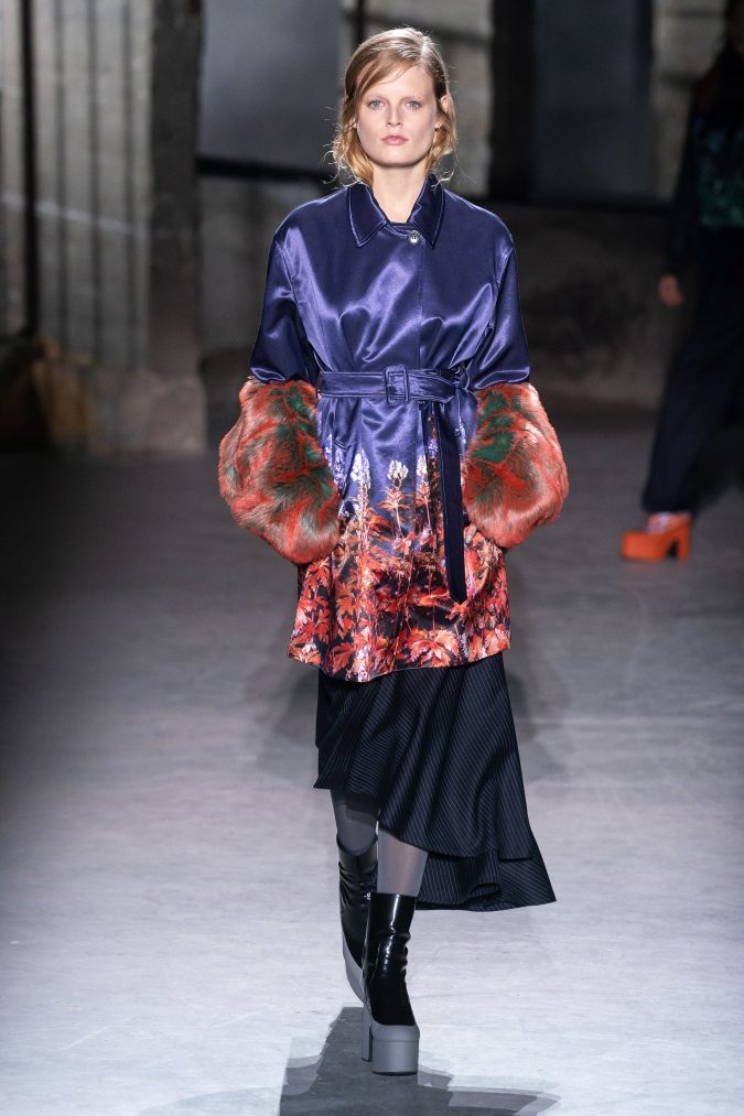 fall winter fashion 2020 dress layered sleeves Dries Van Noten +20 Fall Fashion Trends of Unusual Shoulders and Sleeves - 19