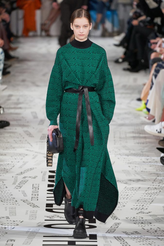 fall winter fashion 2020 knitted dress Stella McCartney 2 +80 Fall/Winter Fashion Trends for a Stunning Wardrobe - 1