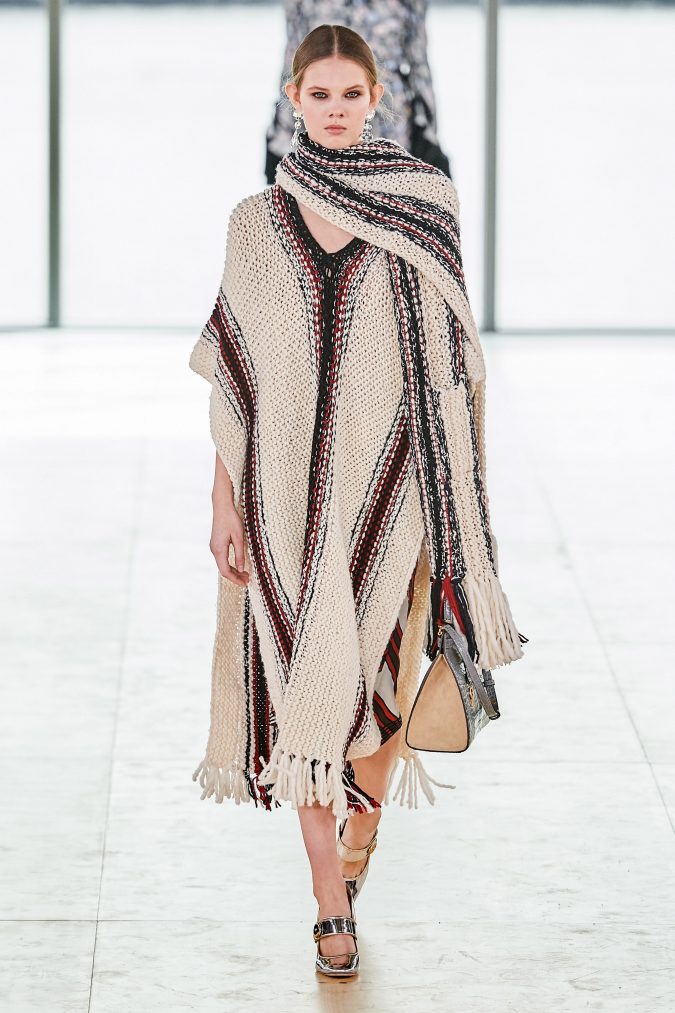 fall winter fashion 2020 knitted dress and scarf Tory Burch 40+ Hottest Teenage Girls Winter Fashion Ideas - 22
