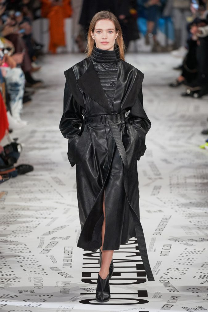 fall-winter-fashion-leather-coat-Stella-McCartney-675x1013 +80 Fall/Winter Fashion Trends for a Stunning Wardrobe in 2022