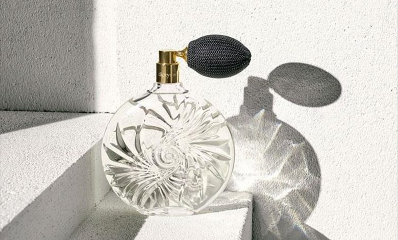 Diptyque Essences Insensees Eau de Parfum Top 12 Hottest Fall / Winter Fragrances for Women - perfumes for men 1