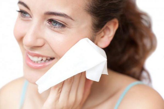face cleaning using wipes Top 10 World’s Most Luxurious Beauty Products - 4