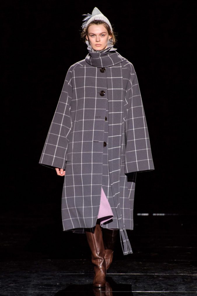 Top 10 Winter Fashion Predictions and Trends 25 fall winter fashion 2020 checked coat marc jacobs Top 10 Winter Fashion Predictions and Trends - 25