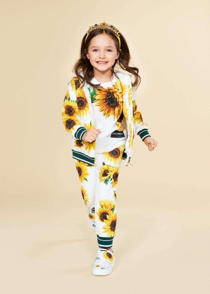 fall winter fashion 2020 kids floral outfit dolce and gabbana 15 Cutest Kids Fashion Trends for Winter - 18