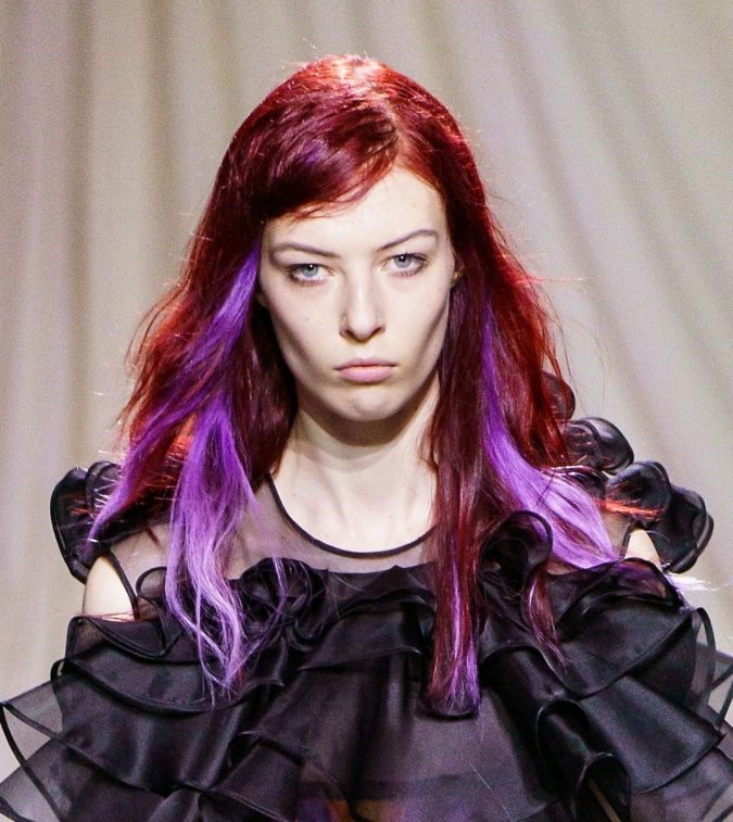 fall-winter-fashion-2020-red-hair-pastel-highlights-Mary-Katrantzou-675x757 12 Hottest Winter Hair Color Ideas for Women 2021
