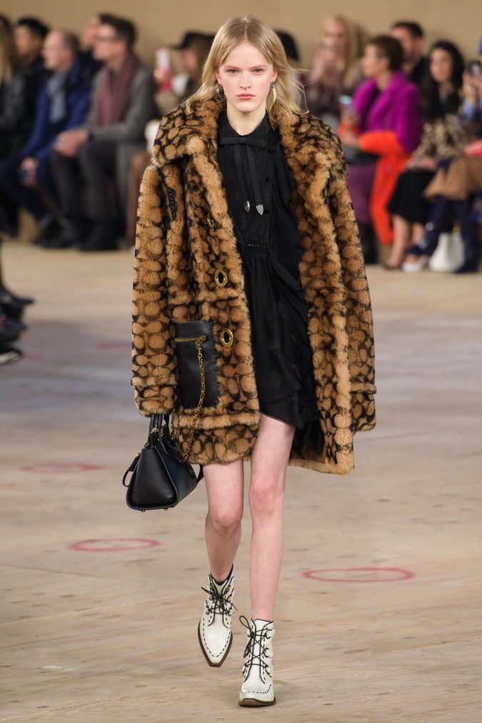 fall-winter-fashion-2020-ruffled-dress-faux-fur-coat-Coach-675x1013 45+ Elegant Work Outfit Ideas for Fall and Winter 2020