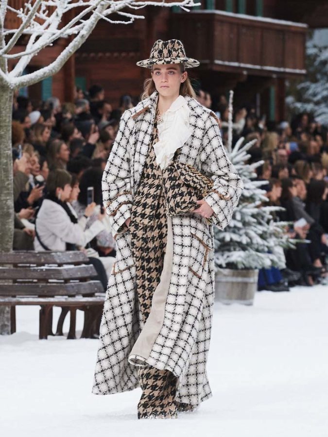 fall winter fashion accessories 2020 handbag chanel Top 10 Winter Fashion Predictions and Trends - 34