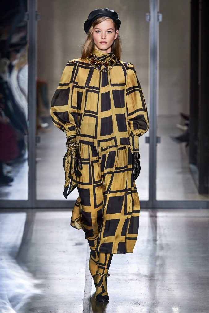 fall-winter-fashion-accessories-2020-patterned-dress-wrest-bow-Zimmermann-675x1013 65+ Hottest Winter Accessories Fashion Trends in 2022