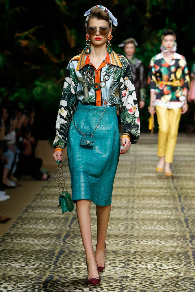 spring summer fashion 2020 floral shirt pencil skirt Dolce and Gabbana 120+ Lovely Floral Outfit Ideas and Trends for All Seasons - 62