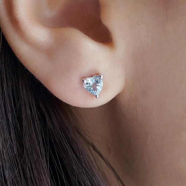 Birthstone earrings Top 15 Most Expensive Christmas Gifts Worldwide - 8