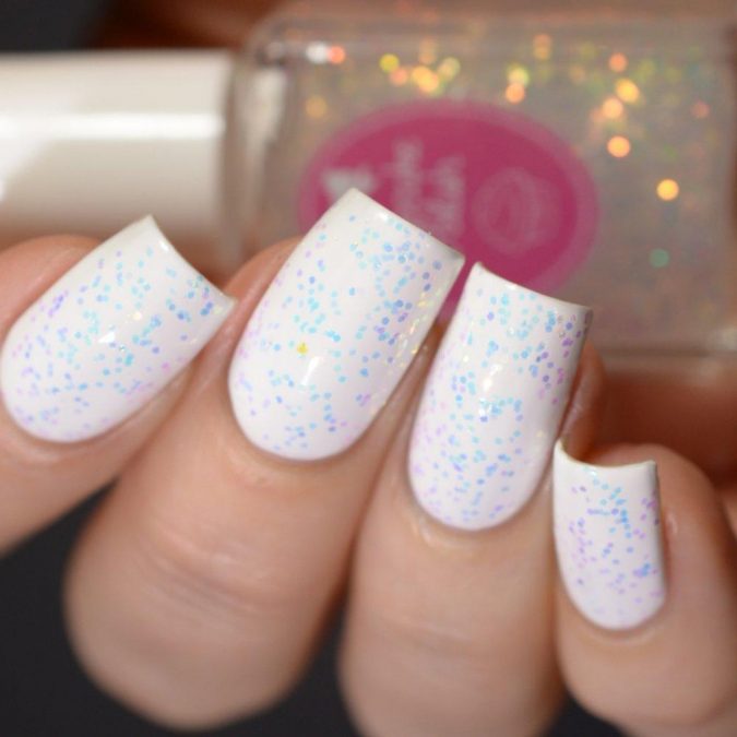 Iridescent-white-nails-675x675 Top 10 Lovely Nail Polish Trends for Next Fall & Winter