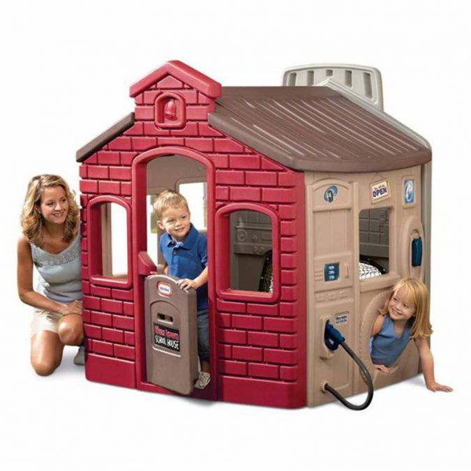 Kids’ playhouse Top 15 Most Expensive Christmas Gifts Worldwide - 23
