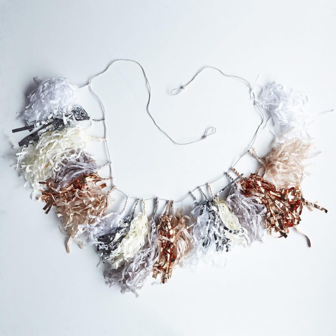 10 Breathtaking New Year’s Eve Party Decoration Trends 35 New Year decoration boho tassel garland 10 Breathtaking New Year’s Eve Party Decoration Trends - 35