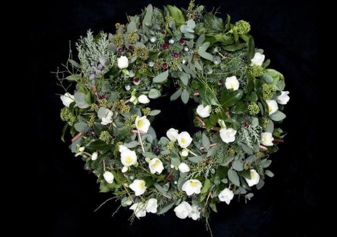Pasi Jokinen Carter Christmas wreath Top 15 Most Expensive Christmas Decorations - 18