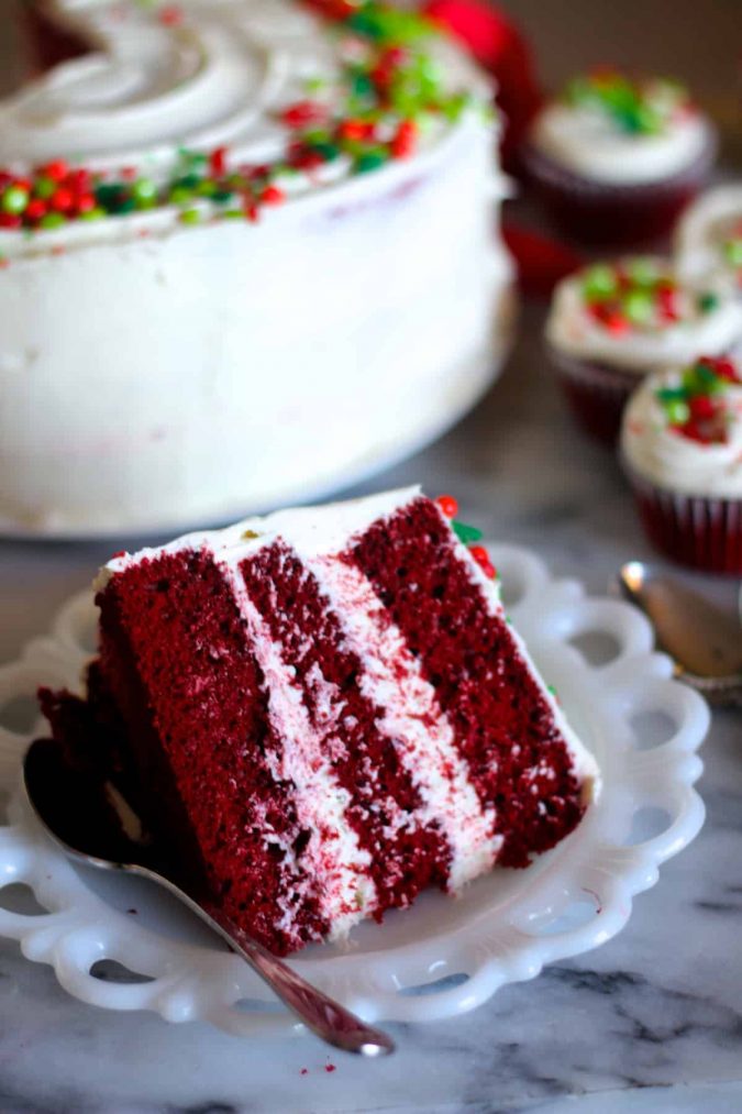 Red-velvet-Christmas-cake-3-675x1013 16 Mouthwatering Christmas Cake Decoration Ideas 2022