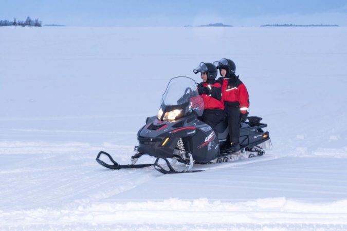 Snowmobile Top 10 Most Luxurious Wedding Gift Ideas for Wealthy Couple - 9