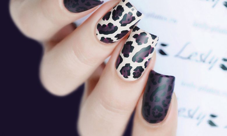 animal prints nail art 2 1 Top 10 Lovely Nail Polish Trends for Next Fall & Winter - Fall winter nail trends 49