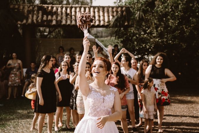 Ideas for Photos of the Groom, Bride, and Guests 5 bridesmaids and groomsmen Ideas for Photos of the Groom, Bride, and Guests - 5