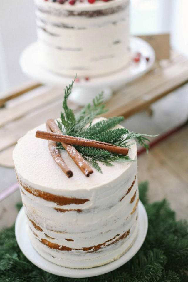 christmas cake with fern decoration 16 Mouthwatering Christmas Cake Decoration Ideas - 14