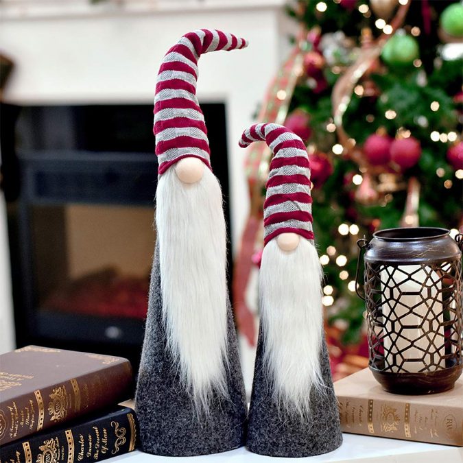 christmas gnomes decoration 2 50+ Hottest Christmas Decoration Ideas - 29