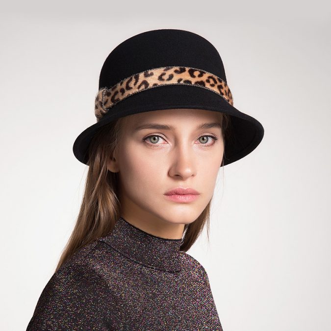 cloche-hat-2-675x675 Top 10 Elegant Women’s Hat Trends For Winter 2022