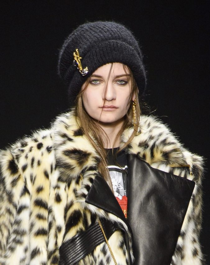 fall-winter-fashion-2020-beanie-Versace-675x850 Top 10 Elegant Women’s Hat Trends For Winter 2022