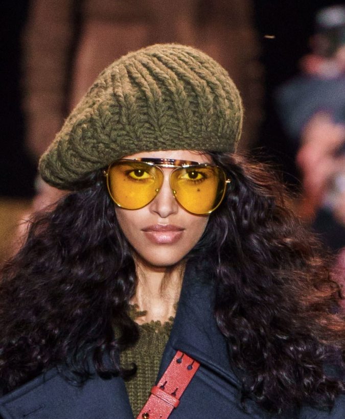 fall-winter-fashion-2020-knitted-beret-Michael-Kors-2-675x820 Top 10 Elegant Women’s Hat Trends For Winter 2022