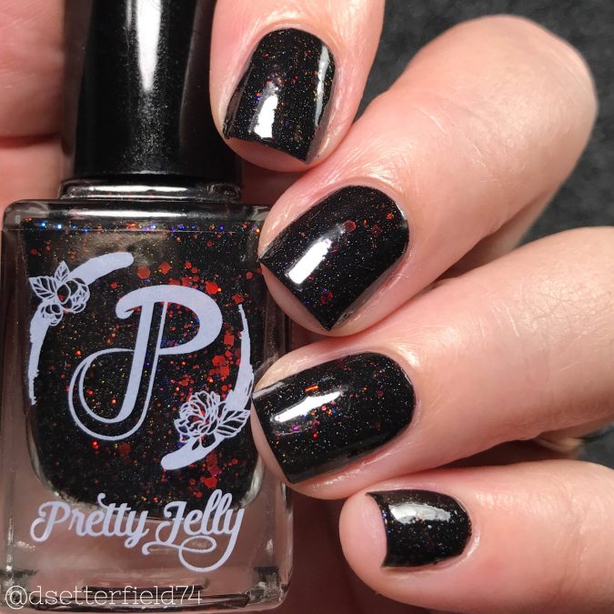 Top 10 Lovely Nail Polish Trends for Next Fall & Winter 43 glitter black nails 2 Top 10 Lovely Nail Polish Trends for Next Fall & Winter - 43