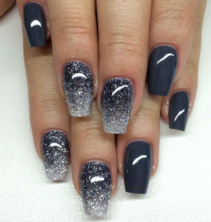 grey nails 2 Top 10 Most Luxurious Nail Designs - 3