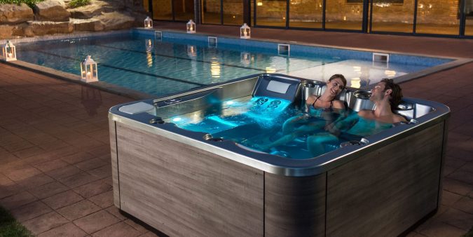 hot tub Top 10 Most Luxurious Wedding Gift Ideas for Wealthy Couple - 8