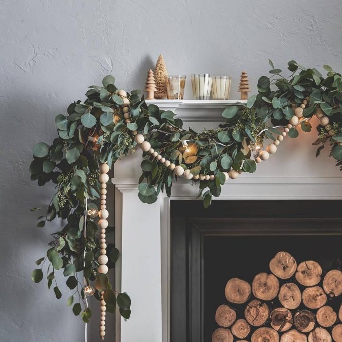minimalist christmas garland 2 50+ Hottest Christmas Decoration Ideas - 47