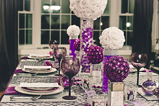 new years eve dinner table 10 Breathtaking New Year’s Eve Party Decoration Trends - 12