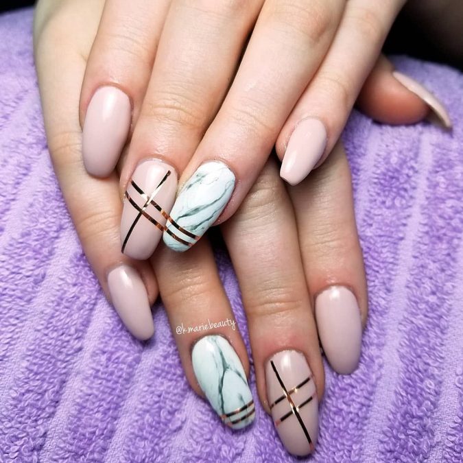nude gemstone nail art Top 10 Most Luxurious Nail Designs - 31