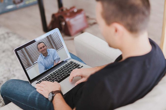 Online therapy 10 Signs that You Need an Online Therapist Help - 10