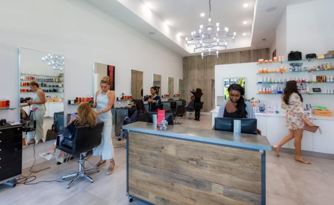 Paul Labrecque salon Top 10 Most Luxurious Hair Salons in the USA - 15